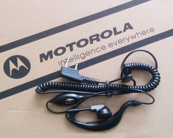 Tai nghe bộ đàm dạng xoắn của Motorola