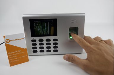 Máy chấm công Ronald-Jack DG600