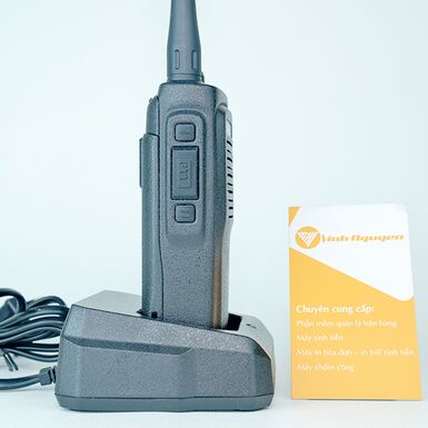 Máy bộ đàm Motorola CP 9900 Plus [New 2022]