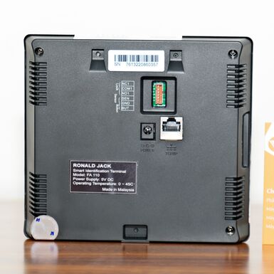 Máy chấm công khuôn mặt Ronald-Jack FA 110 [Giá Rẻ]